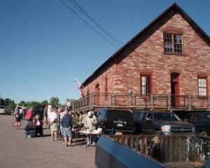 The Quincy Mine's Gift shop is in this building and the tours start there also.