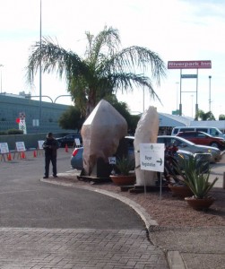 There are always giant quartz crystals in front of the Riverpark Inn.  How did they get this thing out of the ground?