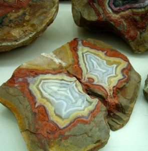 Tepee Canyon Agates