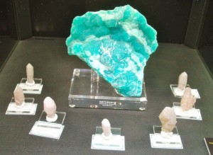 Awesome Smithsonite surounded by druzy-encrusted Quartz Crystals