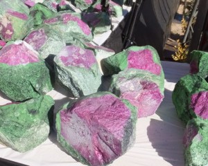 ruby:zoisite