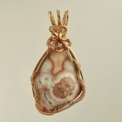 Fabulous Flamingo Thomsonite Pendant