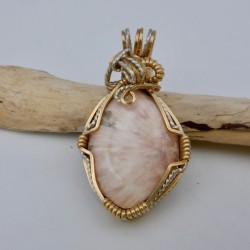 Feathered Flamingo Thomsonite