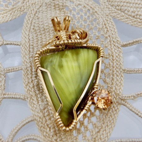 Lime Green Victoria Stone Pendant