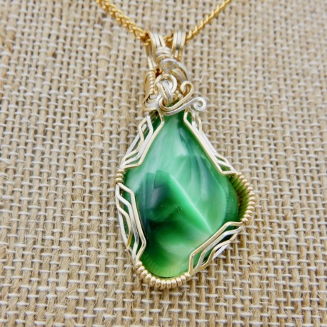 Emerald Romance Victoria Stone Pendant