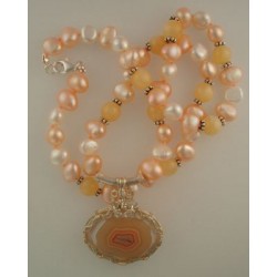 Peachy Moctezuma Agate Necklace